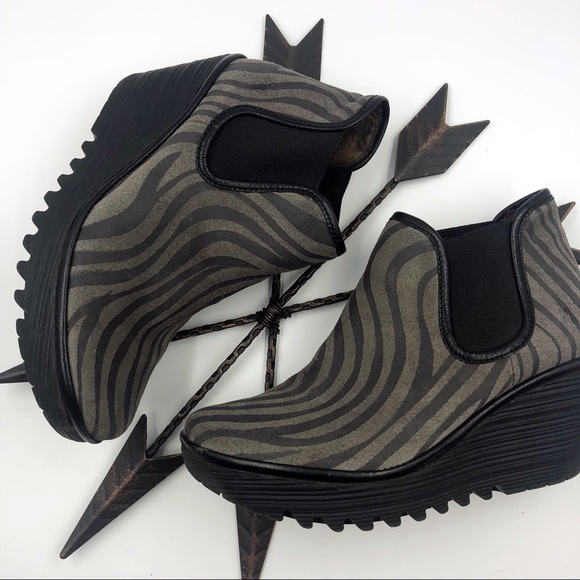 Fly London Zebra Yat Boots 
